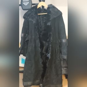 Real mountain goat fur coat Süheyin Sahin